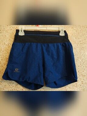 Salomon XA Trail Running Shorts With Built In Waist Pack Women Small